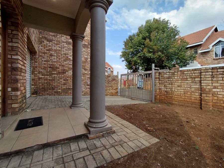 3 Bedroom Property for Sale in Baillie Park North West